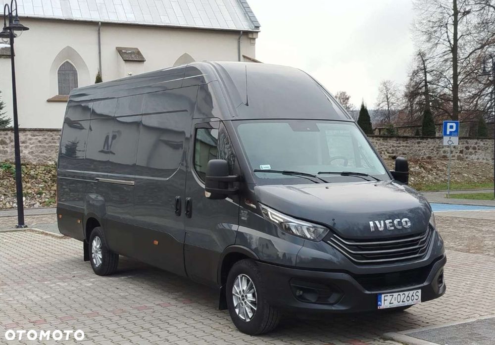 Iveco Daily 35S18 - 1