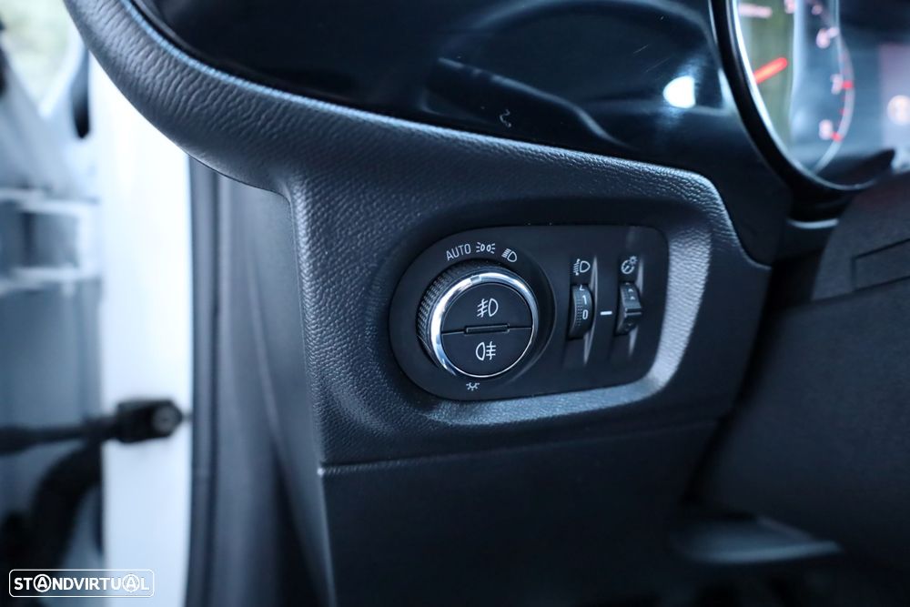 Opel Corsa 1.2 T Edition - 32