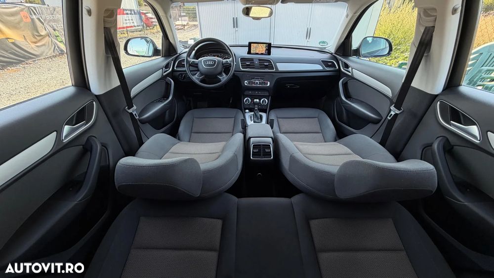 Audi Q3 1.4 TFSI Stronic Design - 6
