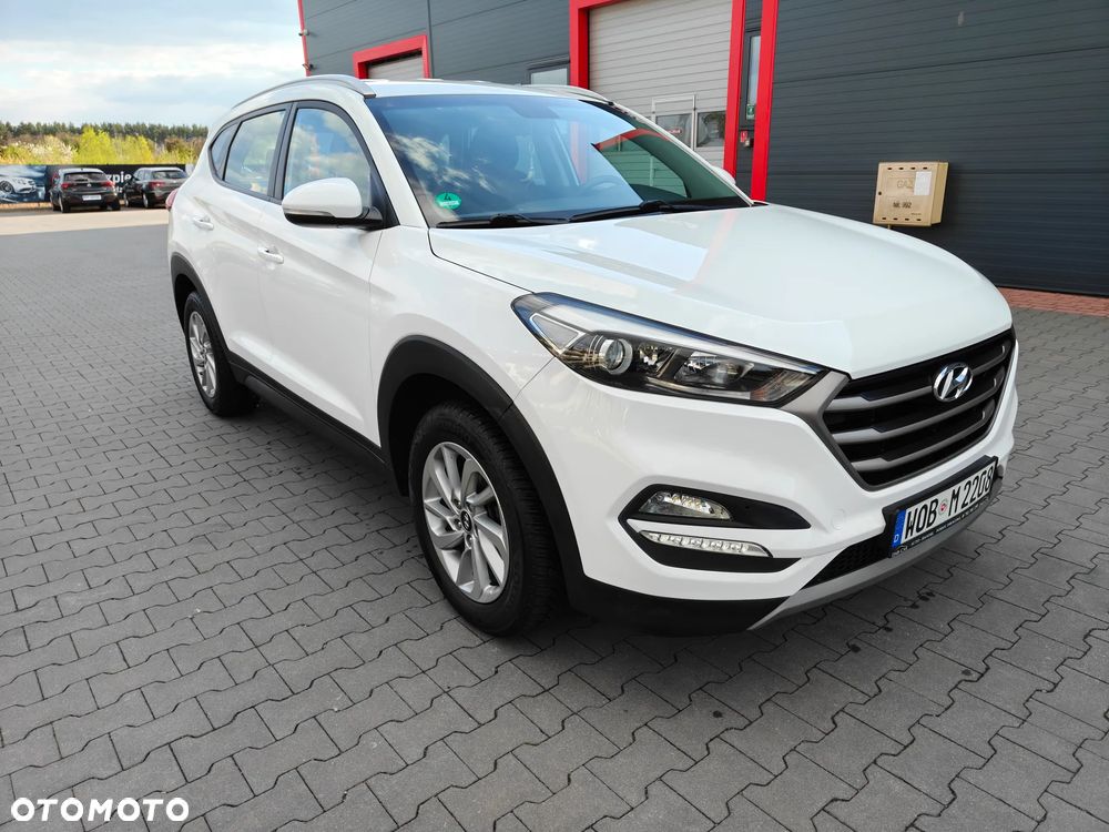 Hyundai Tucson blue 1.7 CRDi 2WD DCT Premium - 9
