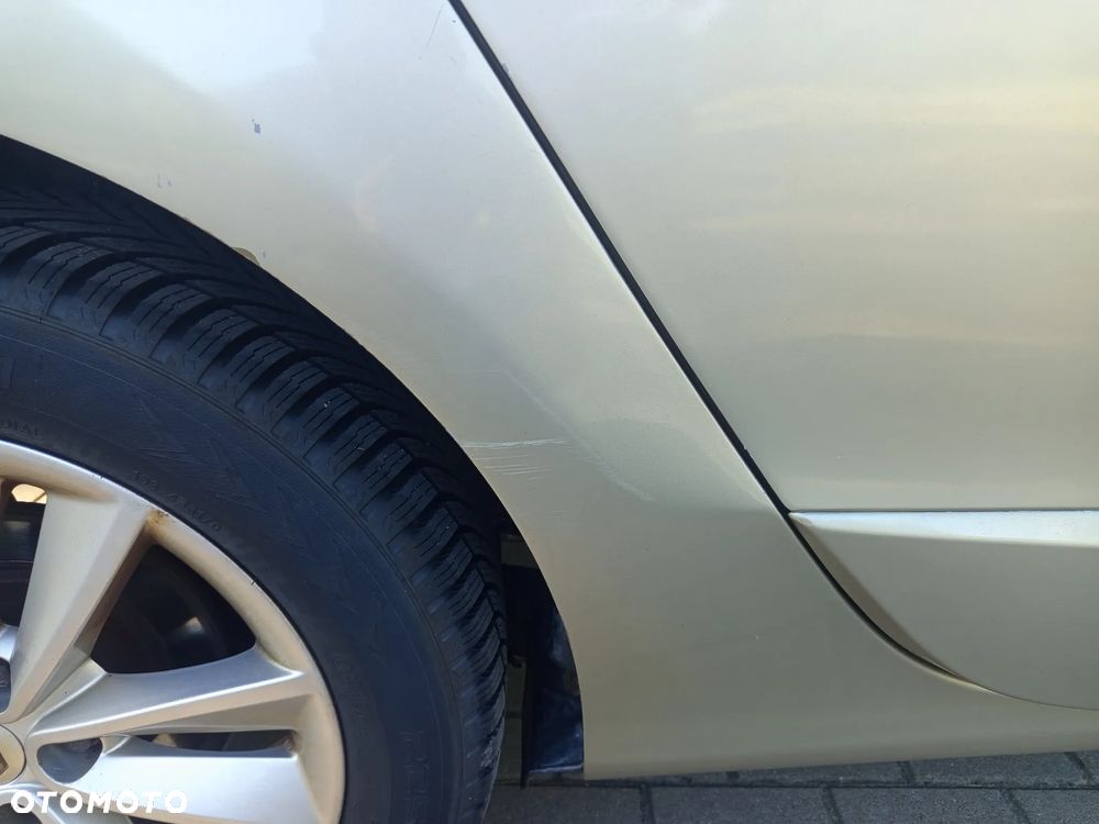 Renault Scenic 1.9 dCi Bose Edition - 12