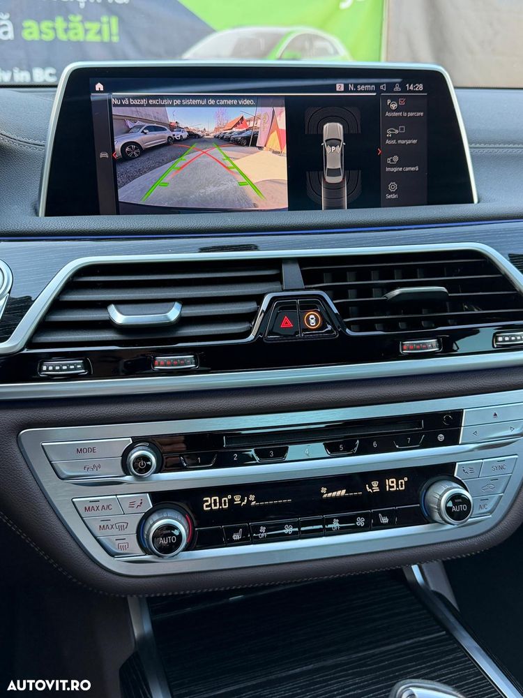 BMW Seria 7 730d xDrive - 12