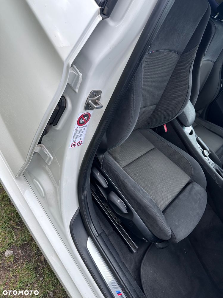 BMW X1 - 12