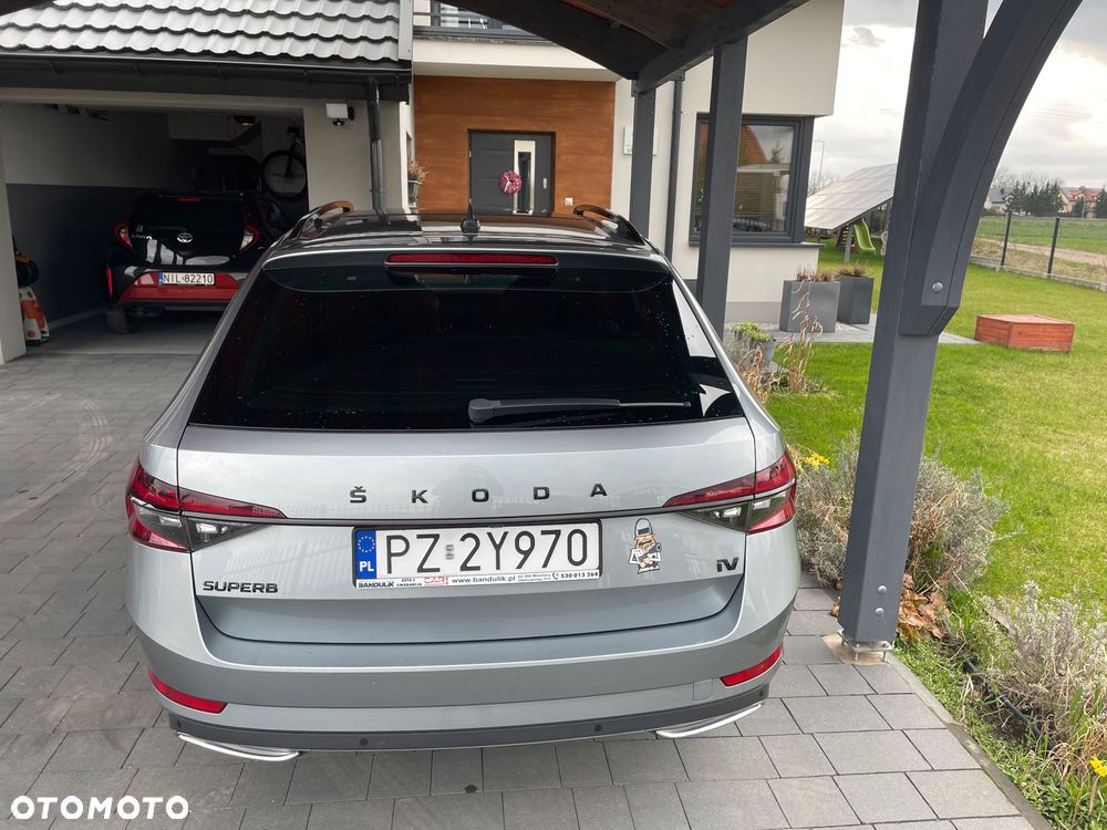 Skoda Superb ver-1-4-tsi-plug--in-hybrid-sportline-dsg - 3