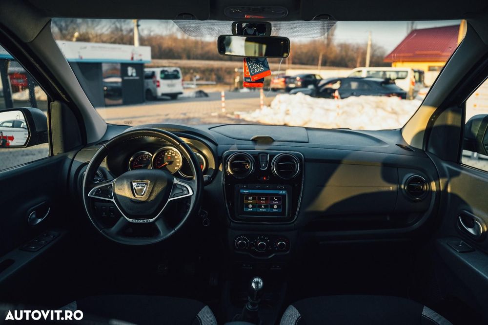 Dacia Lodgy 1.5 Blue dCi Stepway - 9