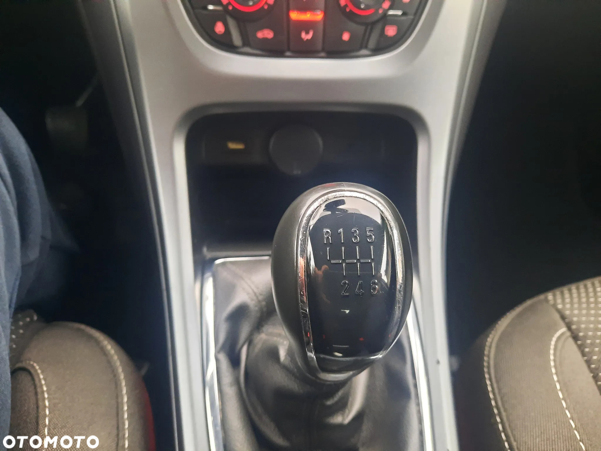 Opel Astra - 13