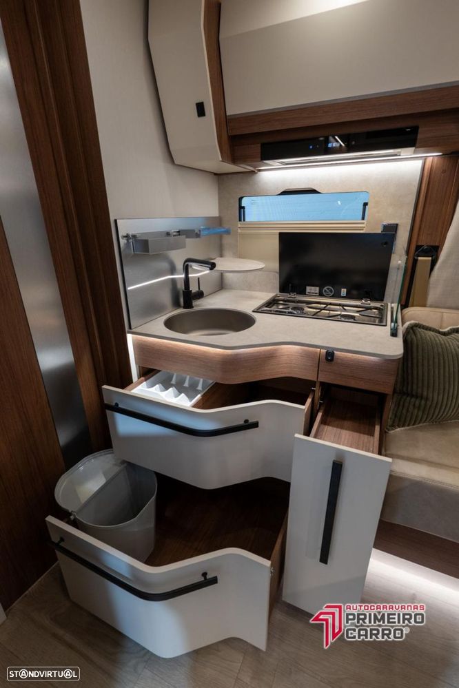 Fleurette Discover 75 LMF Wellness 140cv automática AL-KO - 15