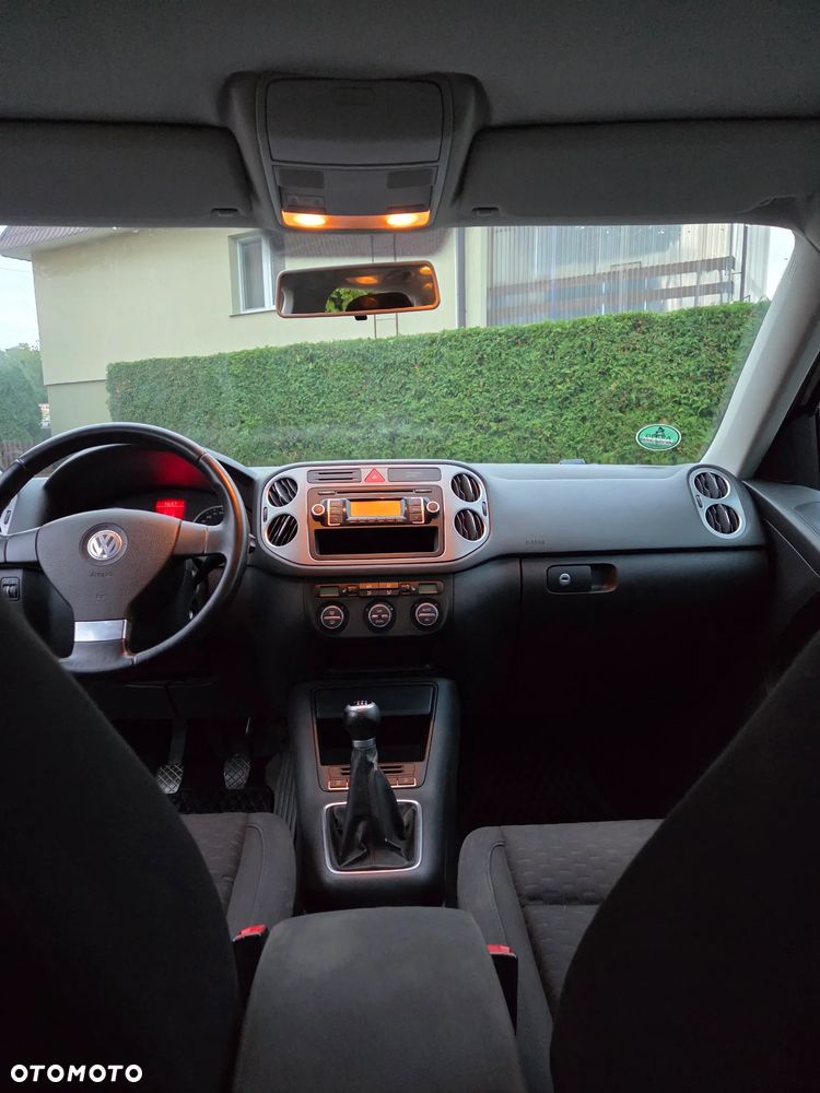 Volkswagen Tiguan 2.0 TDI DPF 4Motion Track & Field - 27