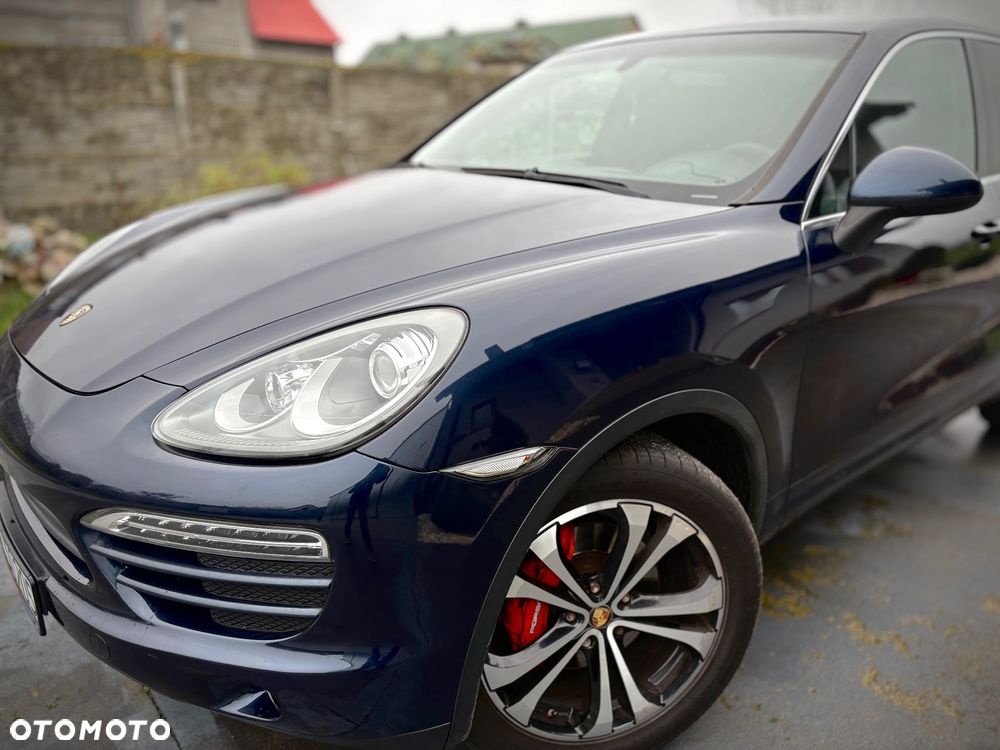 Porsche Cayenne Platinum Edition - 1