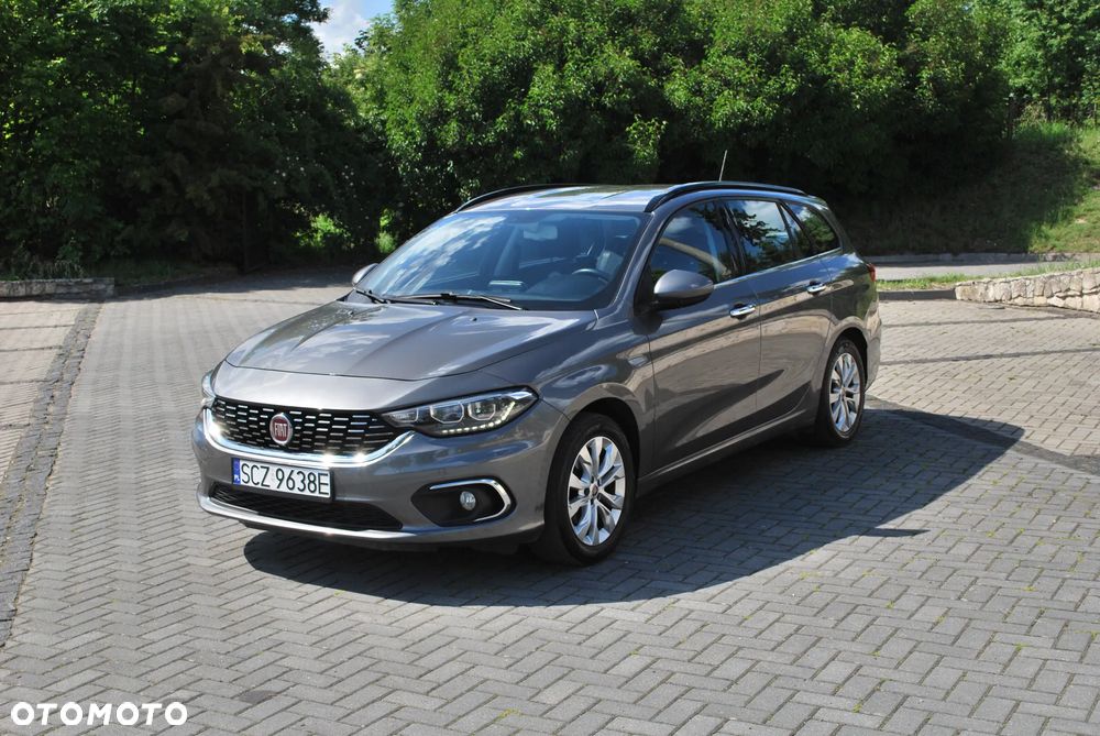 Fiat Tipo 1.4 T-Jet 16v Easy - 1