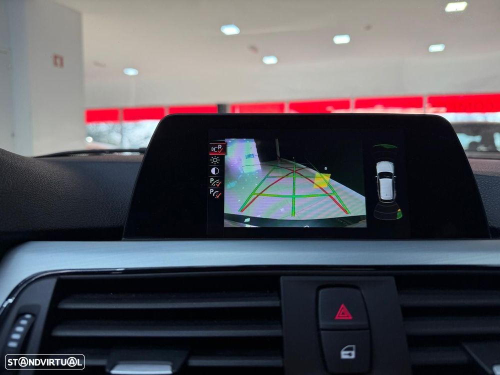 BMW 320 d Pack M Auto - 27