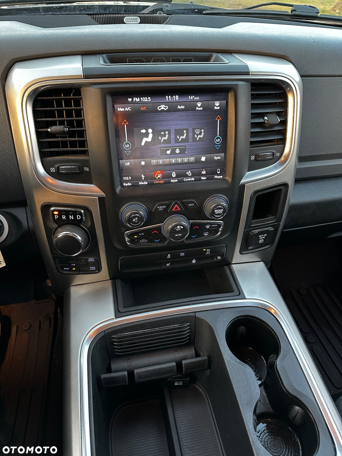 RAM 1500 Crew Cab Laramie - 22