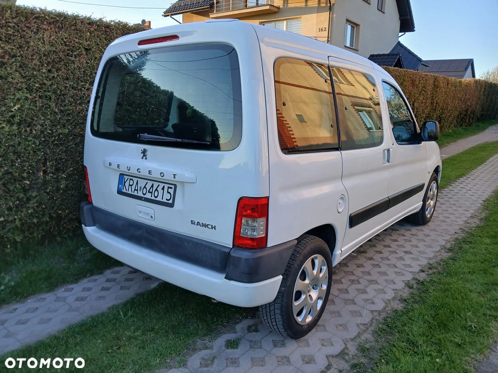 Peugeot Partner - 8