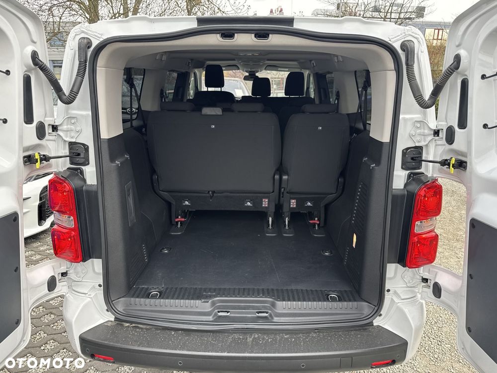 Toyota Proace Verso 2.0 D4-D Long Business - 20