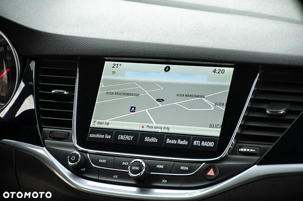 Opel Astra 1.4 Turbo Innovation - 25
