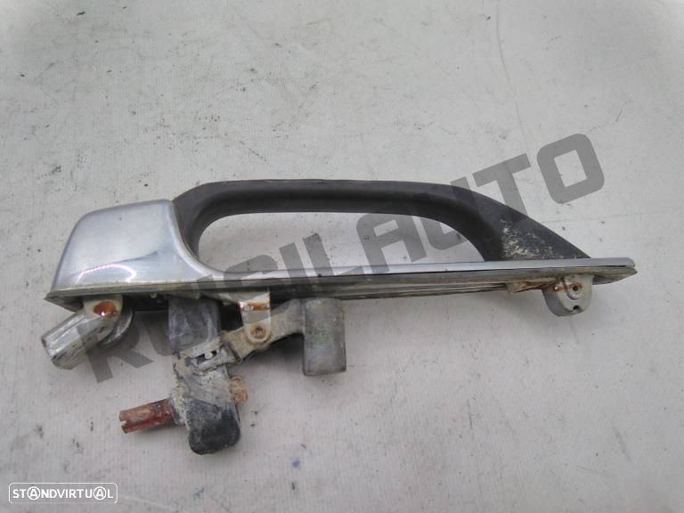 Puxador Exterior Trás Direito  Mercedes W123 [1976_1985] 220d - 2