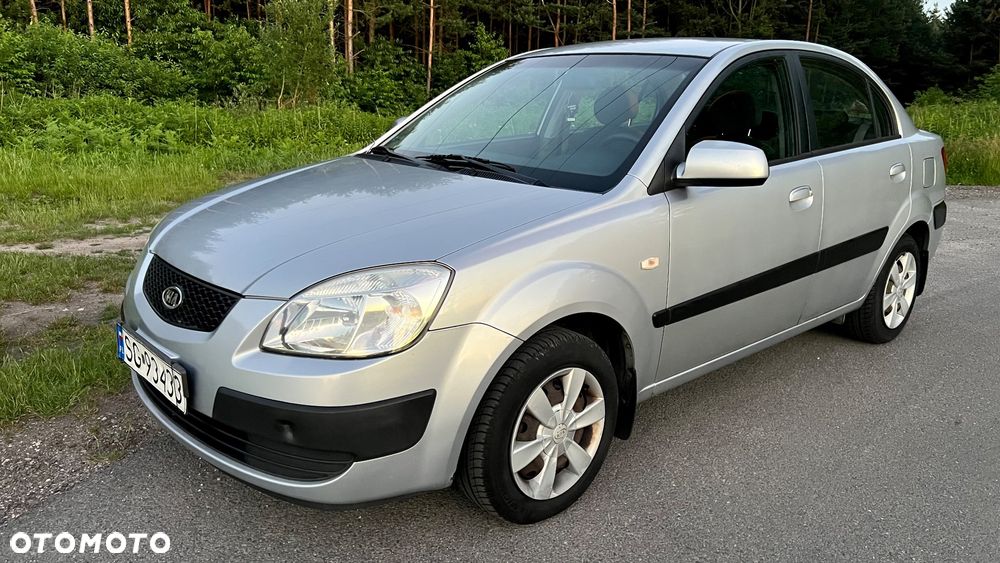 Kia Rio 1.4 Family + - 3