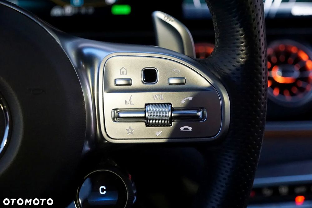 Mercedes-Benz AMG GT 43 4-Matic+ - 29