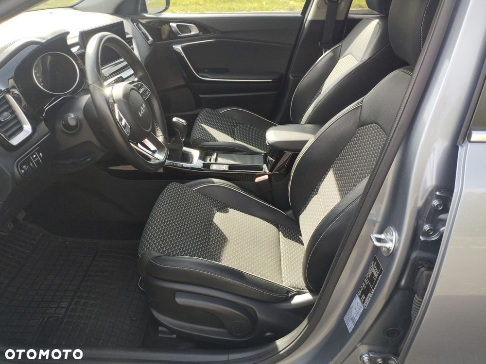 Kia Ceed 1.5 T-GDI Tribute - 19