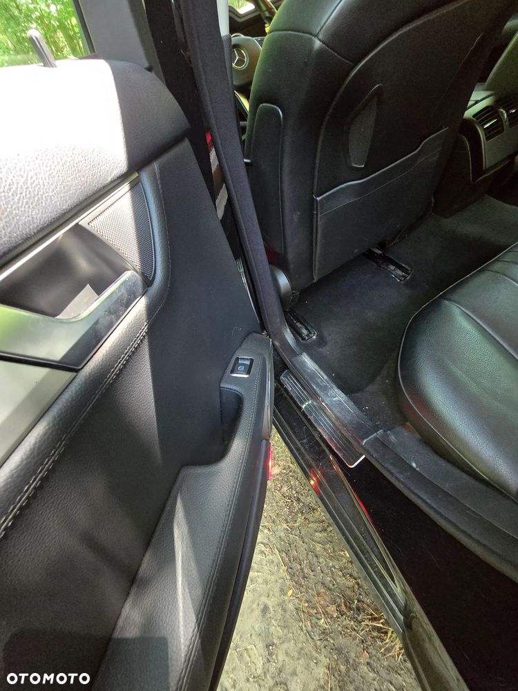 Mercedes-Benz Klasa C 220 CDI DPF Automatik BlueEFFICIENCY Avantgarde - 16