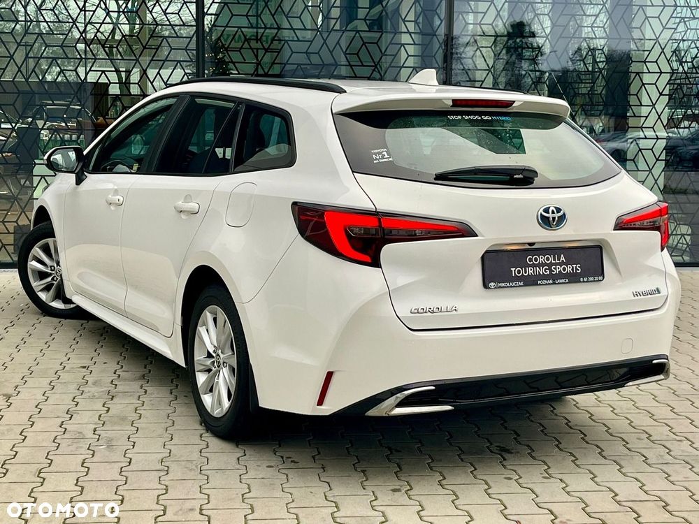 Toyota Corolla 1.8 Hybrid Comfort - 11