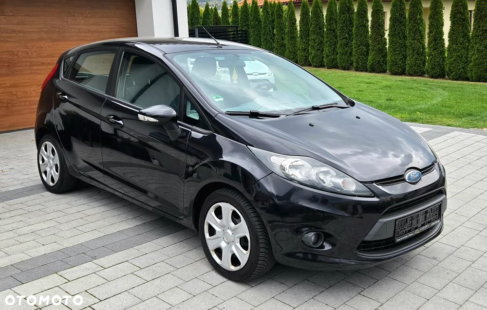 Ford Fiesta 1.25 Champions Edition - 25
