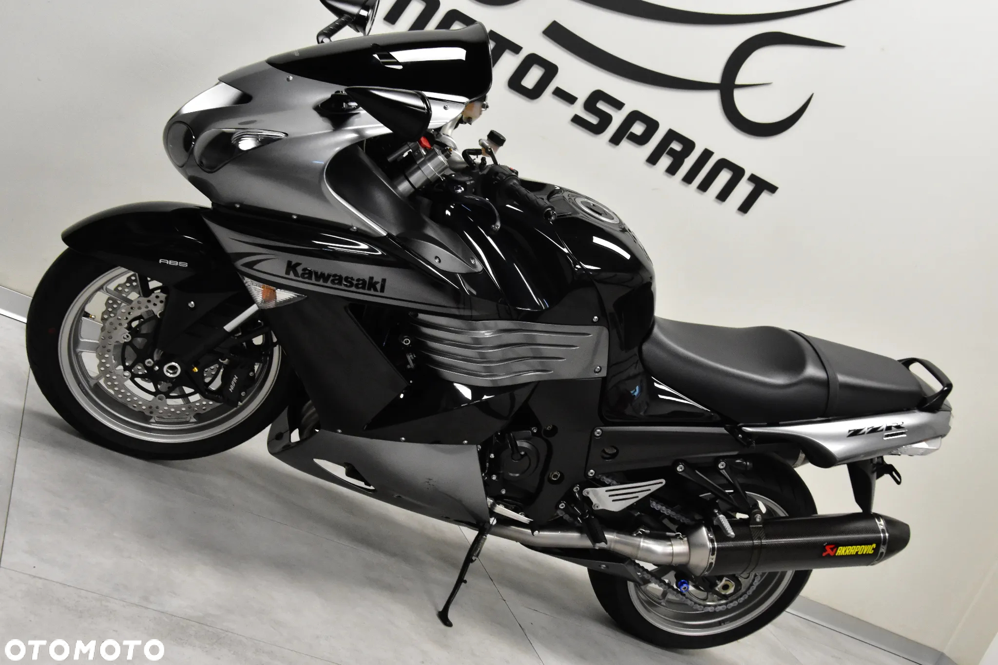 Kawasaki ZZR - 8