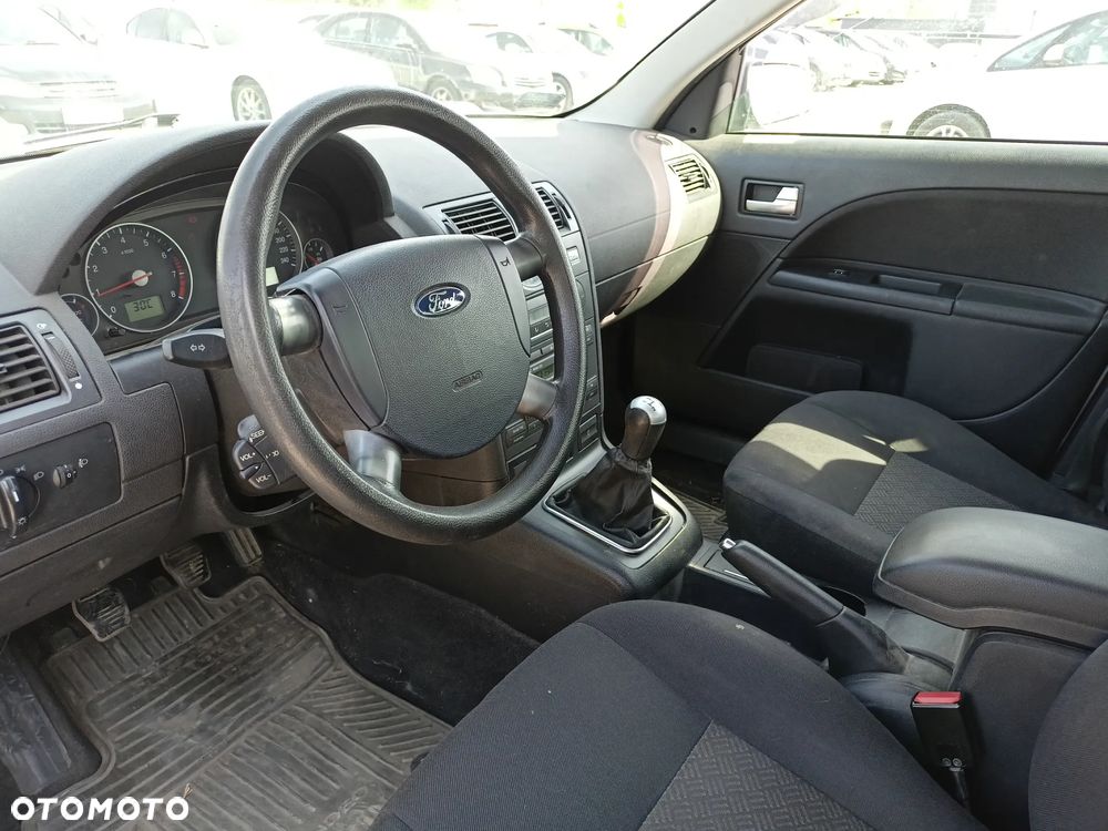Ford Mondeo - 7