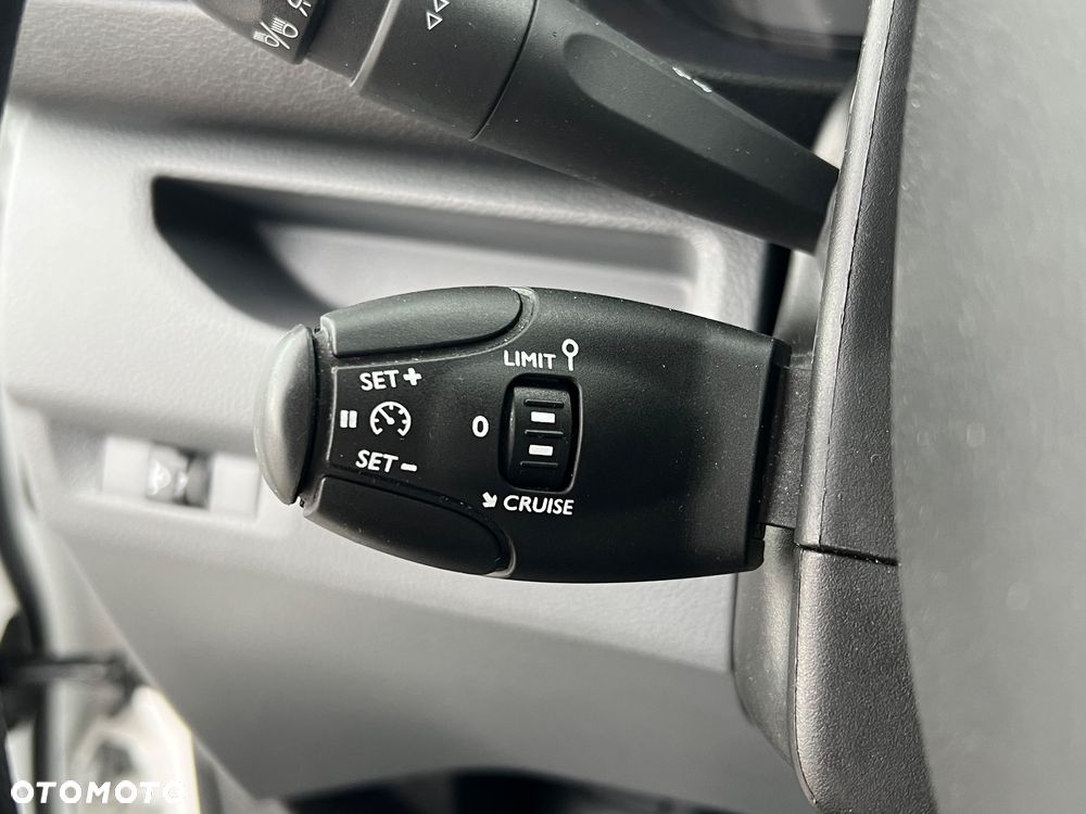 Opel VIVARO L3 - 17