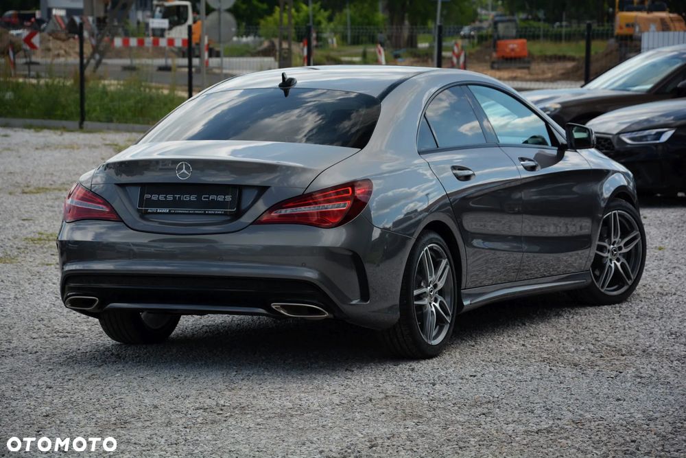 Mercedes-Benz CLA 180 7G-DCT AMG Line - 14
