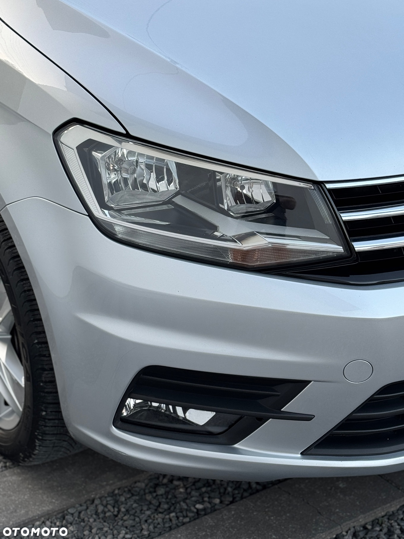 Volkswagen Caddy 2.0 TDI Comfortline - 14