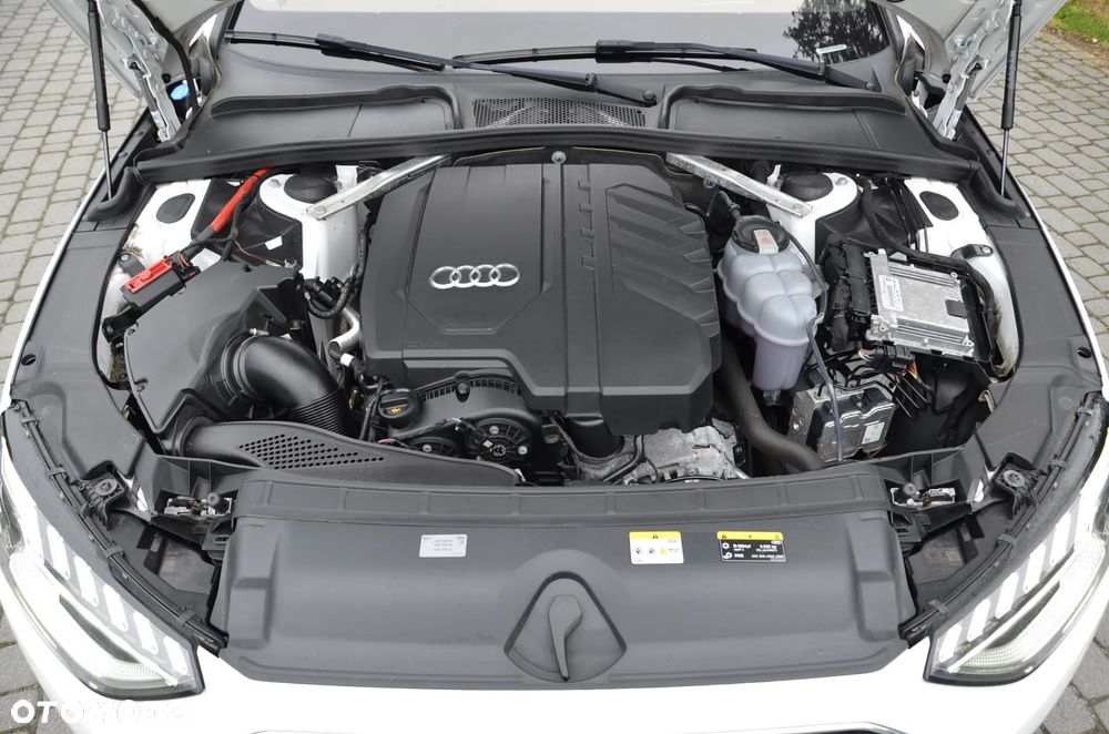 Audi A4 Avant 35 TFSI S tronic S line - 29