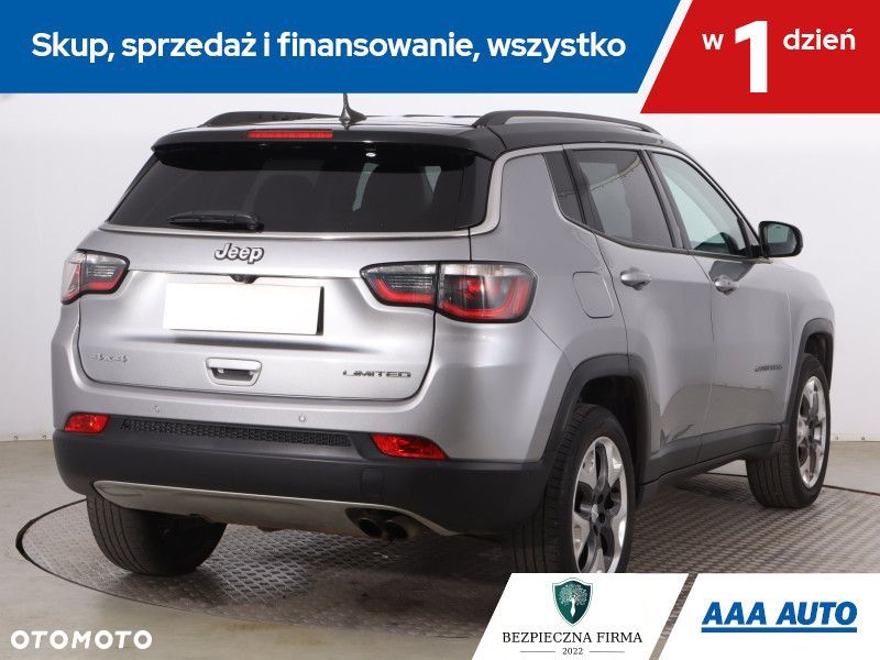 Jeep Compass - 7