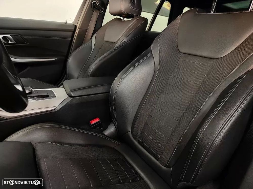 BMW 320 e Line Sport Auto — fotografia 54