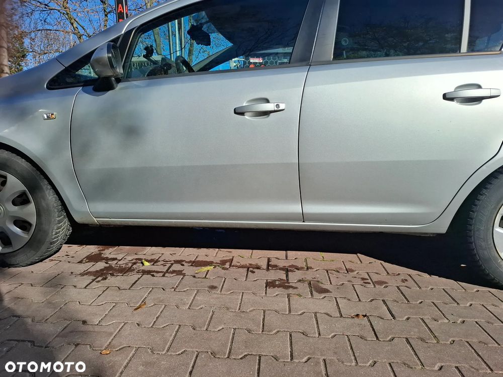Opel Corsa - 3