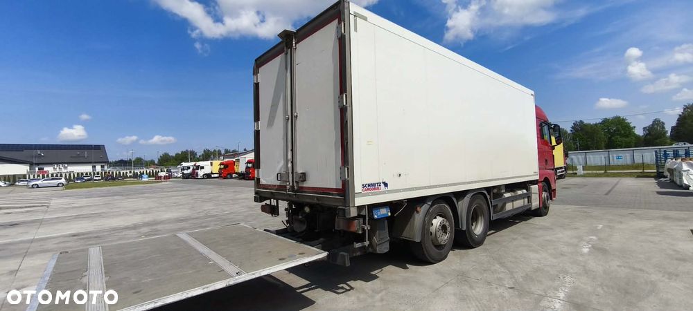 MAN TGX - 8