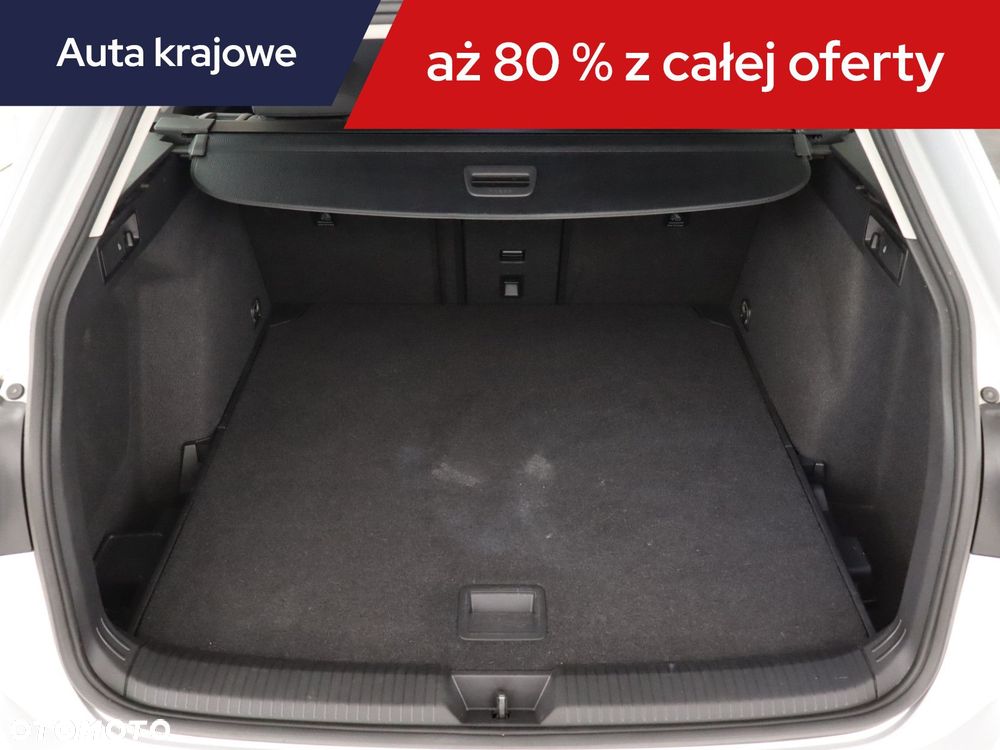 Volkswagen Golf Variant - 16