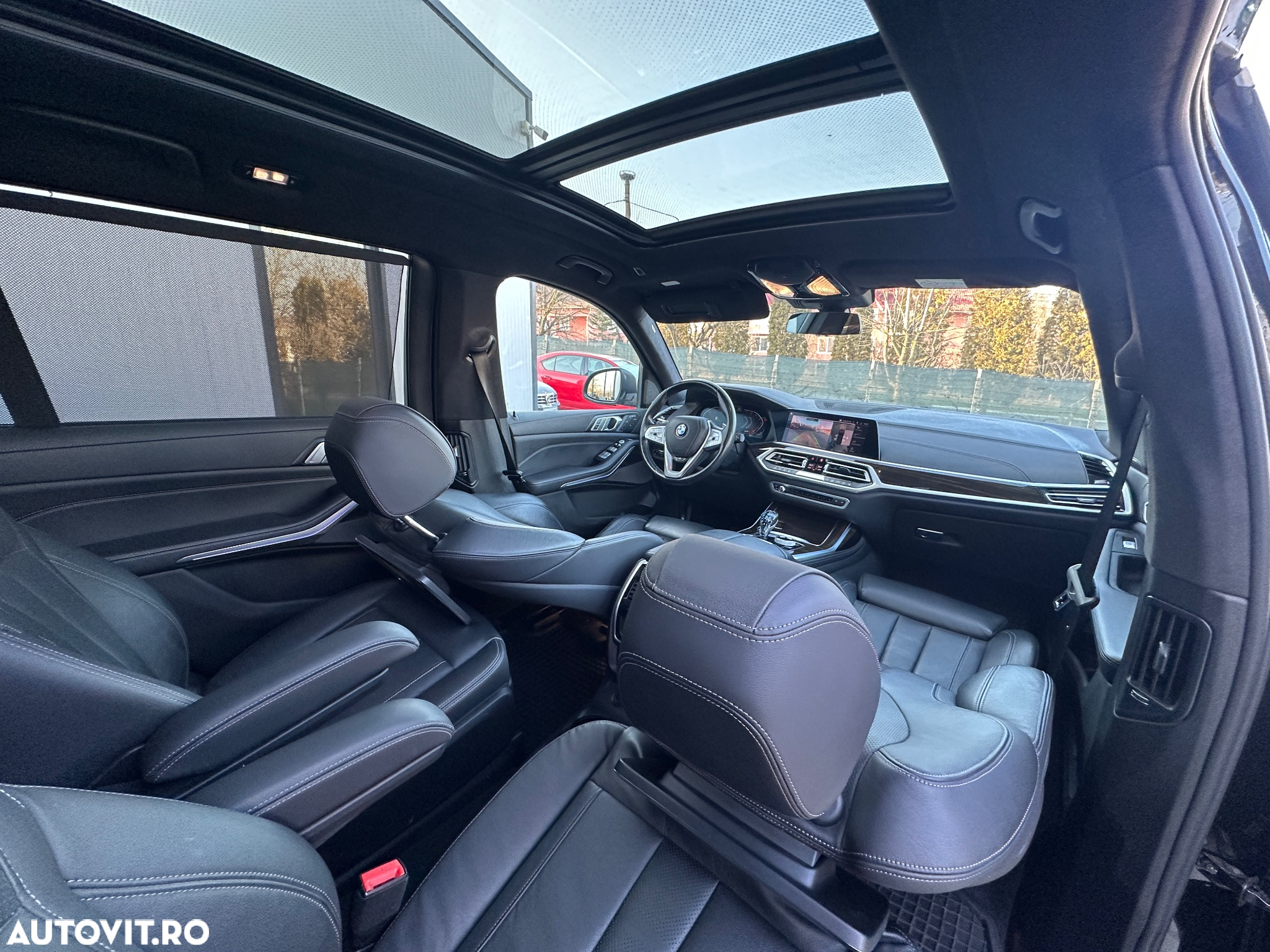BMW X7 xDrive40i - 27