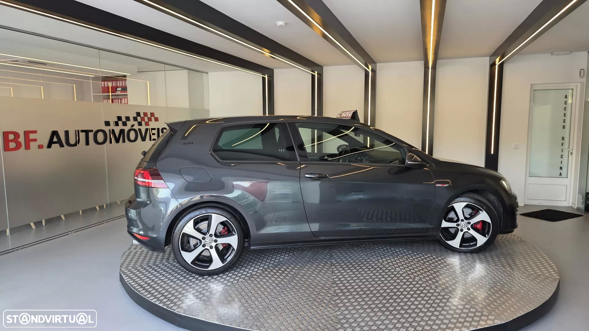 VW Golf 2.0 TSi GTi - 7