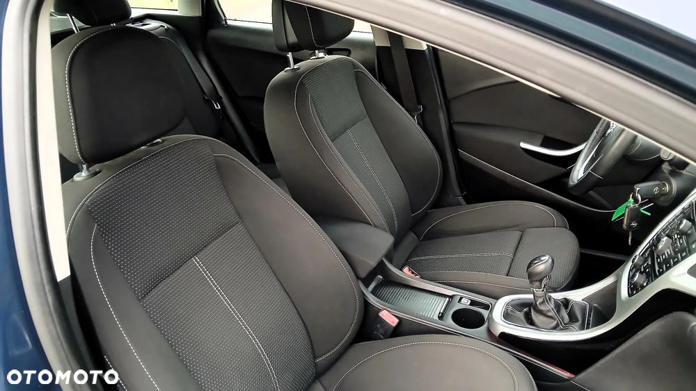 Opel Astra 1.4 T Sport - 9