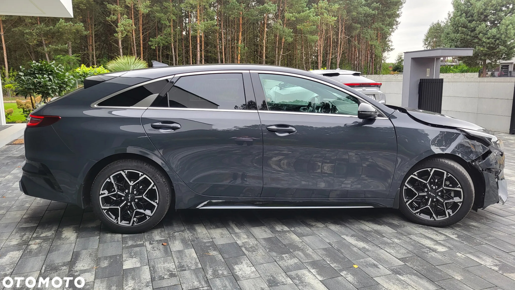Kia ProCeed 1.5 T-GDI GT Line DCT - 12