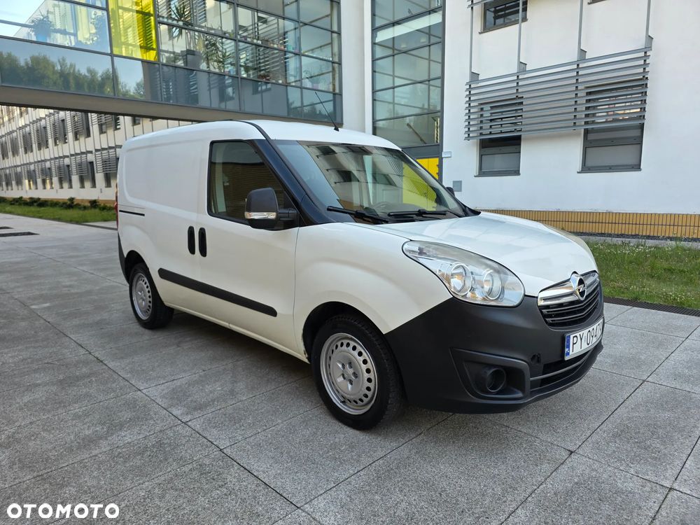 Opel COMBO - 3