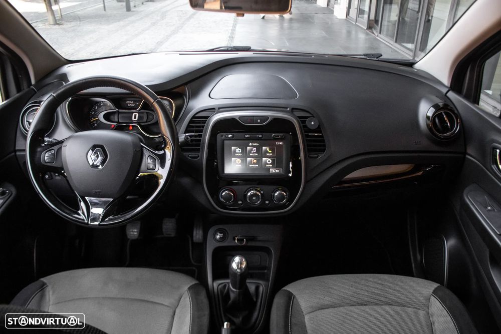 Renault Captur 1.5 dCi Exclusive - 32