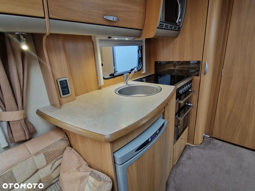 SWIFT Challenger - 7