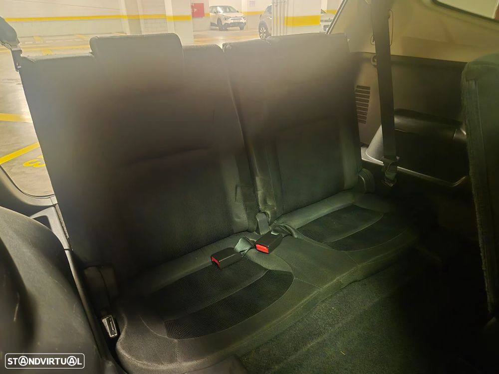 Nissan Qashqai +2 1.5 dCi Tekna Premium 17 - 39