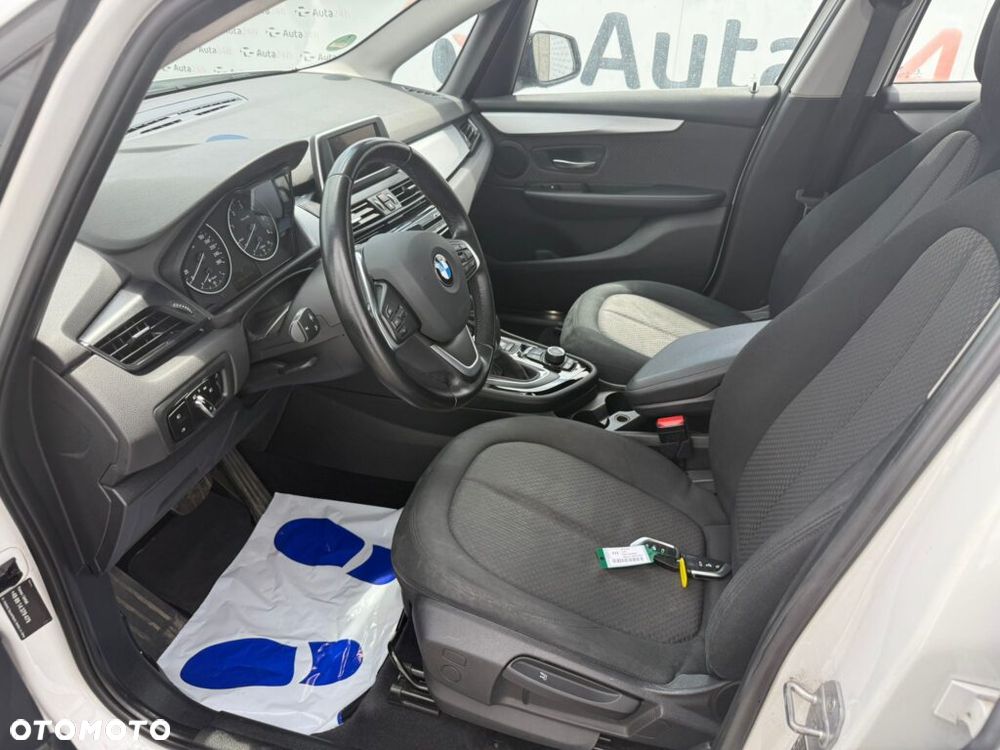 BMW Seria 2 218d Advantage - 15