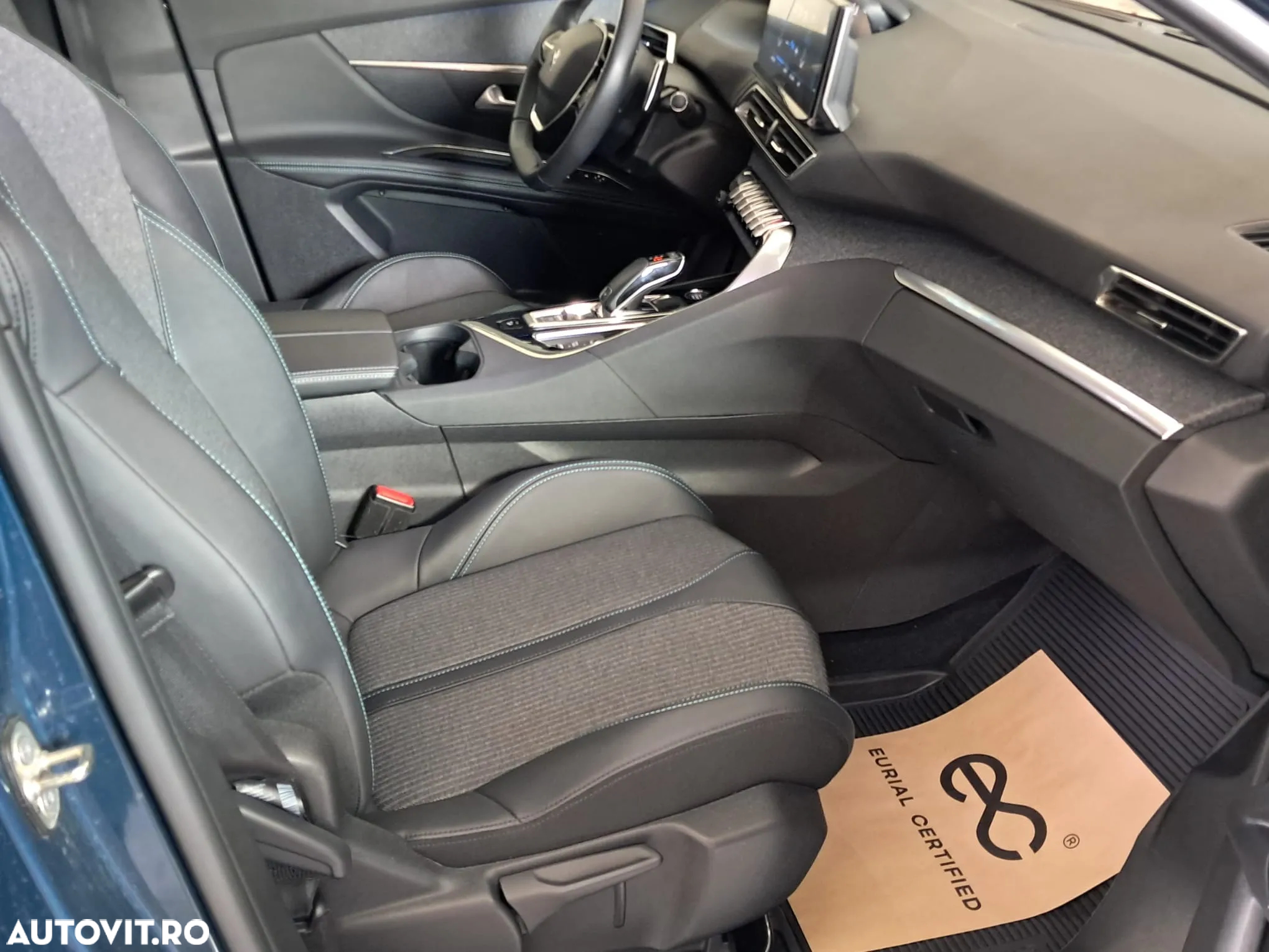 Peugeot 3008 1.2 PureTech 130 EAT8 Allure Pack - 8