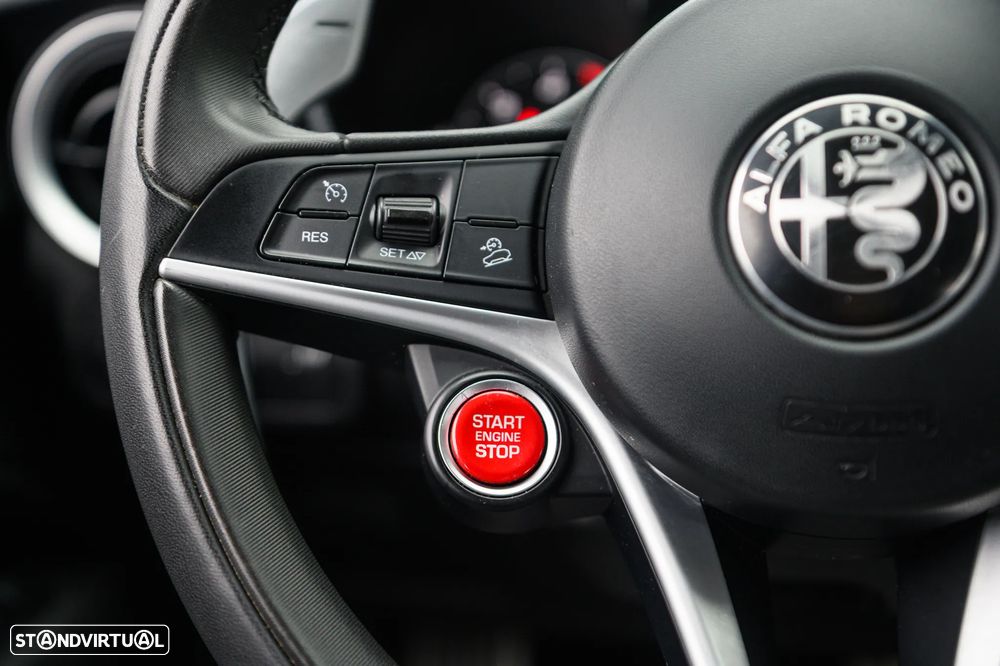 Alfa Romeo Stelvio 2.2 D Super AT8 Q4 - 30