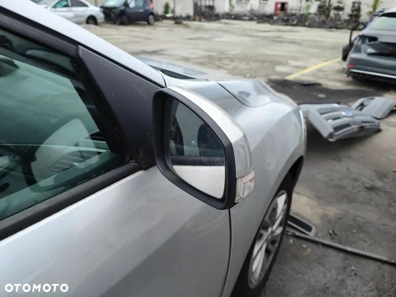 RENAULT MEGANE III 13r LUSTERKO PRAWE TED69 - 2