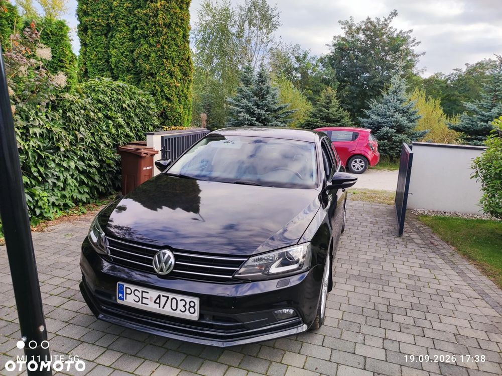Volkswagen Jetta 2.0 TDI DPF BMT Highline - 3